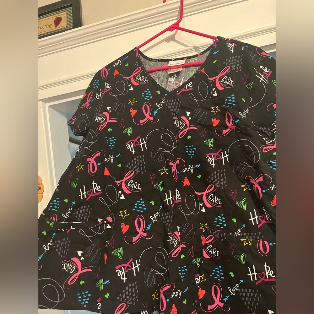 Scrub top